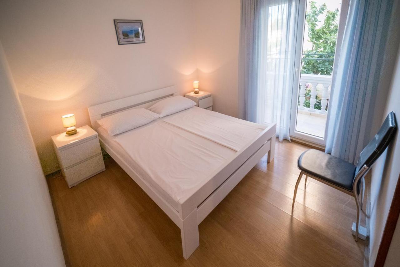 Apartman Bilac Vodice Exterior foto